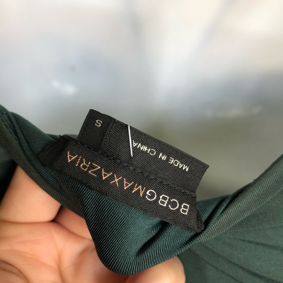 BCBG ruched sequined fit & flare cocktail dress S - Picture 14 of 14